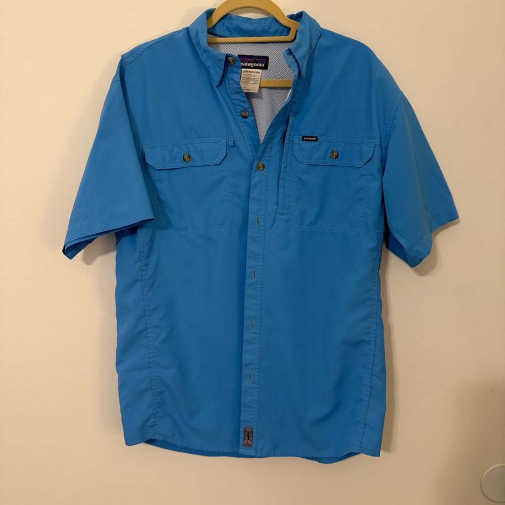 Men’s Patagonia Short Sleeve Button-Up Fishing Shirt Size M